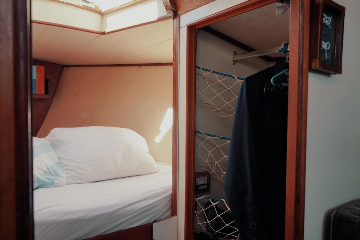 Hotel Cozy Lisbon Marina Sleepaboard - Sail Away Exterior foto
